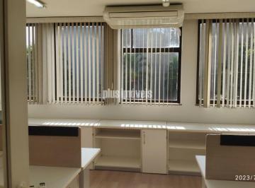 Comercial · 50m² · 1 Vaga · Conjunto Comercial em Vila Leopoldina com 50m²