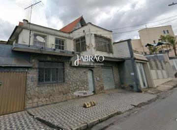 Casa · 181m² · 3 Quartos · Casa no Centro de Barbacena, MG