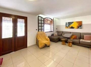 Casa · 175m² · 3 Quartos · 5 Vagas · Casa à venda no bairro Ipiranga
