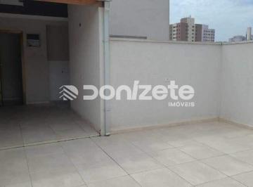 Apartamento · 45m² · 2 Quartos · 1 Vaga · Cobertura para Aluguel em Santo André | 2 Dorms, 1 Vaga e Área de Serviço