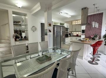 eaa6abbd66051b85d4d0d46dcae0b67a256a8e56 · Village com 4 dormitórios à venda, 200 m² por R$ 2.700.000 - Riviera - Módulo 28 - Bertioga/SP