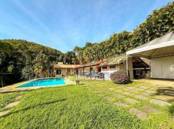f32a2eeaca5b97af677d1fe114e04d65c1ad257d · Sítio com 2 dormitórios à venda, 2500 m² por R$ 1.900.000,00 - Vila Progresso - Niterói/RJ