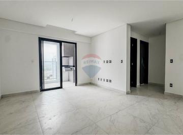 Apartamento · 2 Quartos · 2 Vagas · Seu Novo Capítulo de Luxo e Conforto a Passos do Mar.