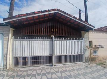 Casa · 124m² · 2 Quartos · 3 Vagas · Espaçosa Casa Geminada 2 Quartos à Venda em Princesa, Praia Grande