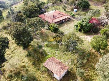 Rural · 30000m² · 3 Quartos · Excelente Sítio 30.000m² com Água Corrente nos Fundos, Casa toda Avarandada em Itatiaiuçu!