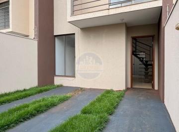 Casa · 71m² · 2 Quartos · 2 Vagas · Sobrado à venda no bairro Santa Fé - Dourados/MS