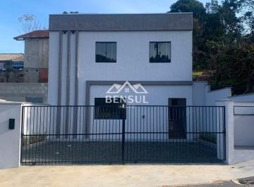 Casa · 2 Quartos · 2 Vagas · Sobrado à venda no bairro 25 de Julho - São Bento do Sul/SC