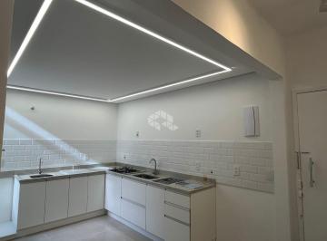 Apartamento · 81m² · 2 Quartos · Apartamento Reformado no Centro de Porto Alegre.
