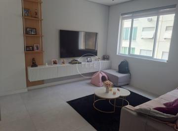 Apartamento · 60m² · 2 Quartos · 1 Vaga · APARTAMENTO REFORMADO com 2 QUARTOS e 60 m² na LAGOA, ZONA SUL - RIO DE JANEIRO, RJ