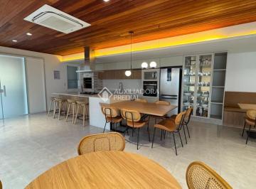 Apartamento · 58m² · 2 Quartos · 1 Vaga · Apartamento com 2 dormitórios e vaga coberta no Estreito