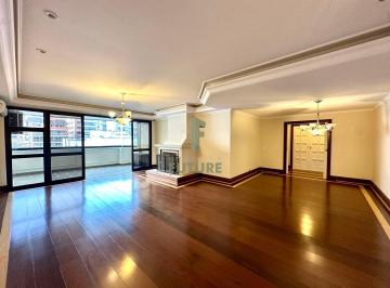 Apartamento · 213m² · 4 Quartos · 3 Vagas · Apartamento em Agriões, Teresópolis/RJ