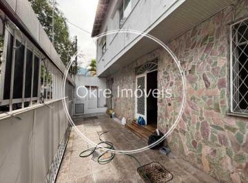 Casa · 277m² · 6 Quartos · 1 Vaga · casa de rua com 277 m², 2 salas, 6 dormitórios e elevador privativo