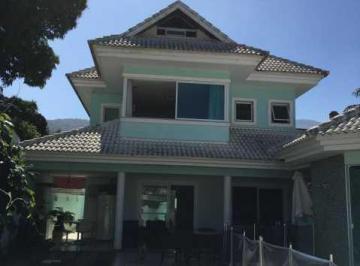 Casa · 230m² · 3 Quartos · 3 Vagas · Excelente casa Duplex