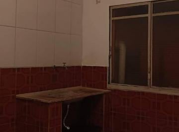 Casa · 30m² · 1 Quarto · Casa para alugar em Jardim Guanabara de 30.00m² com 1 Quarto