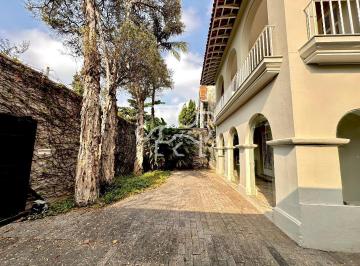 Casa · 450m² · 4 Quartos · 6 Vagas · Casa para venda e aluguel em Jardim Paulista de 450.00m² com 4 Quartos, 3 Suites e 6 Garagens