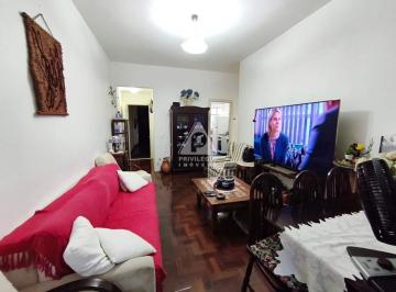 Apartamento · 70m² · 2 Quartos · 1 Vaga · Apartamento de 70m² com 02 quartos e vaga na escritura, à venda na Glória
