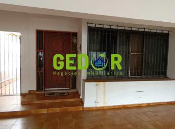 Casa · 190m² · 4 Quartos · 3 Vagas · Casa com 4 quartos, Jardim Santa Helena, São Paulo - R$ 880 mil, Cod: 5016