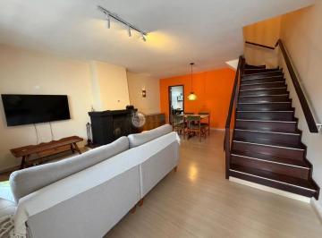 261491.jpg · Casa à venda com 3 quartos sendo 1 suíte, 100.22 m² no Alto Teresópolis/RJ.
