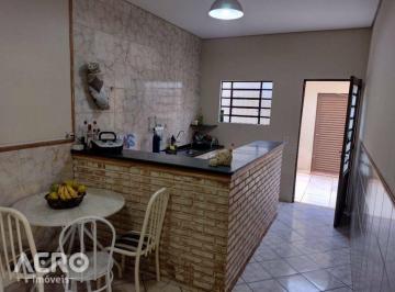 2e5c18c17ca3af2be5440d62b152765a12746a82 · Chácara com 3 dormitórios à venda, 300 m² por R$ 280.000,00 - Vale do Igapó - Bauru/SP
