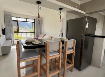 Apartamento de 2 quartos, Guarujá · Apartamento de 2 Qts com Suíte e Varanda – Todo Reformado Móveis Planejados
