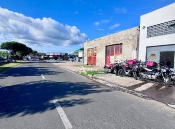 e6561277c97414bf249127c3b47f31a36a3ff31a · Galpão com excelente localização para aluguel. Vizinho da Av Rio Branco e a Av Coelho Neto. De fácil