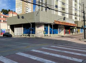 97ef9232a4765cb5e5e6ec6a7b5dee96fd207910 · Loja Comercial de Esquina no Centro | Ao Lado do Passeio Público. Por R$ 970.000,00
