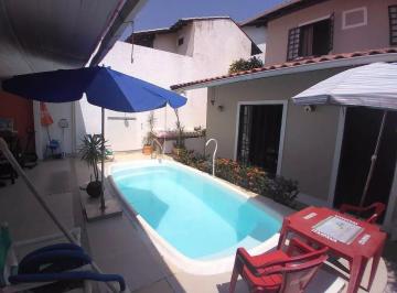 4282ac6585d40f3ef7e19989fbd986a0fc7ce3d4 · Casa na Quadra da Praia