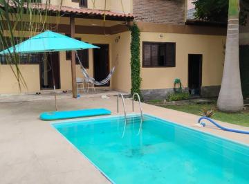 b5db5bce7b8b8595323476940c2505f889d032e4 · Casa com 3 dormitórios à venda, 300 m² por R$ 870.000,00 - Itaipu - Niterói/RJ
