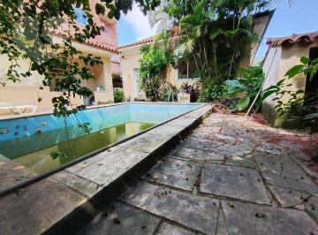 a3cb01b9886455bbd16fee5cefb7a1a0edd437eb · Casa com 3 dormitórios à venda, 200 m² por R$ 655.000,00 - Santa Rosa - Niterói/RJ
