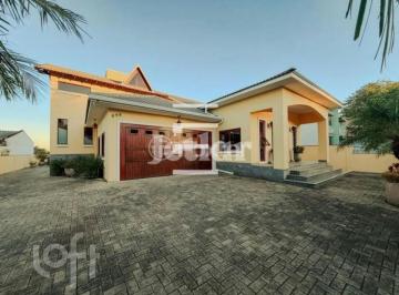 084b706a · Casa, 3 dormitórios, 274 m², em Oriço