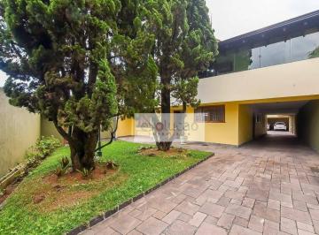 7f3562d71e0a42668edbc77288555e7c1f287d78 · LINDA CASA NO AHU ESPAÇOSA E BEM LOCALIZADA