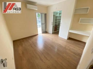 249489767078262b168e3f939b5baa08fea6aee9 · Sobrado com 3 quartos, 2 suítes, 2 vagas e churrasqueira na Vila Carolina