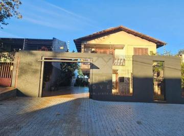 c3299775ddf06b6f7a9e623dc53f084c99240c0c · Sobrado com 4 dormitórios sendo 1 suíte à venda, 489 m² por R$ 2.600.000 - Vila Itajubá - Foz do Igu