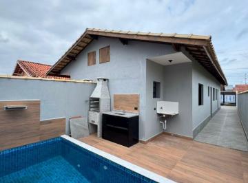 Casa de 2 quartos, Itanhaém · Casa com Piscina, Área Gourmet e Suíte no Tupy Em Itanhaém/SP