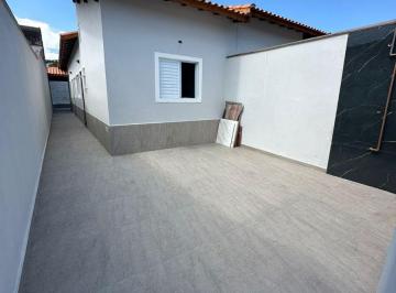 Casa de 2 quartos, Itanhaém · Casa com Piscina e Cascata no Campos Elíseos – Aceita Financiamento Bancário