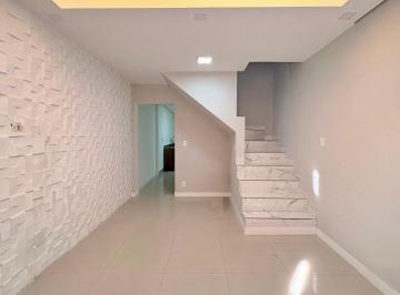 Casa de 3 quartos, São Paulo · Sobrado à venda no Bairro do Jardim Santo Elias na Rua Francisco Coelho