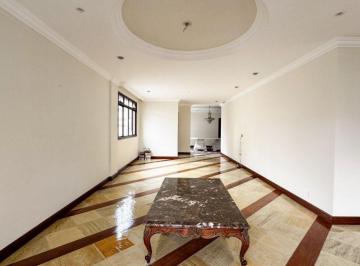 Apartamento de 3 quartos, Florianópolis · Amplo apartamento de 220 m² com 3 quartos à venda no Centro