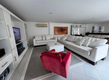 Casa de 7 quartos, Guarujá · Residência no Jardim Acapulco- Guarujá-SP