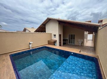 Casa de 2 quartos, Itanhaém · Casa com Piscina, Área Gourmet e Suíte no Jardim Grandesp – Apenas 800 Metros da Praia