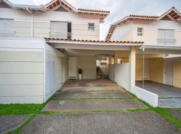 Casa de 3 quartos, Cotia · Casa Cond. Bosque dos Manacás na Granja Viana