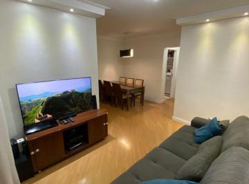 Apartamento de 2 quartos, São Paulo · Apartamento com 2 quartos, 1 vaga coberta e livre, reformado, à venda no Butantã.