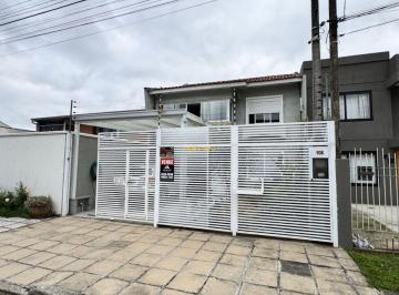 Casa de 3 quartos, Curitiba · Casa/Sobrado - 3 quartos, 1 suíte, 2 vagas de garagem - Pronto para morar com a família.
