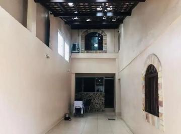 Casa de 5 quartos, Macaé · Aluguel  Linda Casa Triplex  – Próxima à Praia Campista