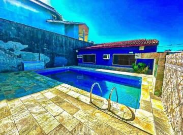 Casa de 3 quartos, Itanhaém · Casa Frente Mar no Bairro Jamaica 160 m² de Construção, Piscina e Excelente Localização Em Itanhaém