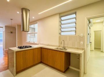 Apartamento de 3 quartos, Rio de Janeiro · Obra de Arte em Copacabana: 122m², 3 Quartos, Suíte e vaga