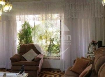 Casa · 357m² · 3 Quartos · 8 Vagas · Sobrado em Parque São Lucas