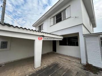 Casa · 135m² · 2 Quartos · 2 Vagas · Sobrado em Boa Vista