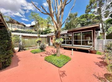 Casa · 3 Quartos · 8 Vagas · Casa Térrea com 3 Suítes à Venda – Assoc. Vila Santo Antônio – Granja Viana – Carapicuíba/SP