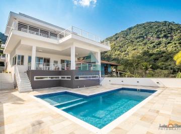 Casa · 450m² · 6 Quartos · Casa para venda em Lagoinha - Condomínio Recanto Da Lagoinha de 450.00m² com 6 Quartos e 6 Suites