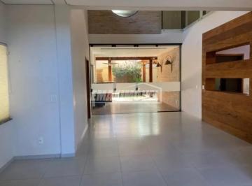 Casa · 300m² · 3 Quartos · 5 Vagas · Casa de Condomínio para alugar em Parque Bela Vista de 300.00m² com 3 Quartos, 3 Suites e 5 Garagens